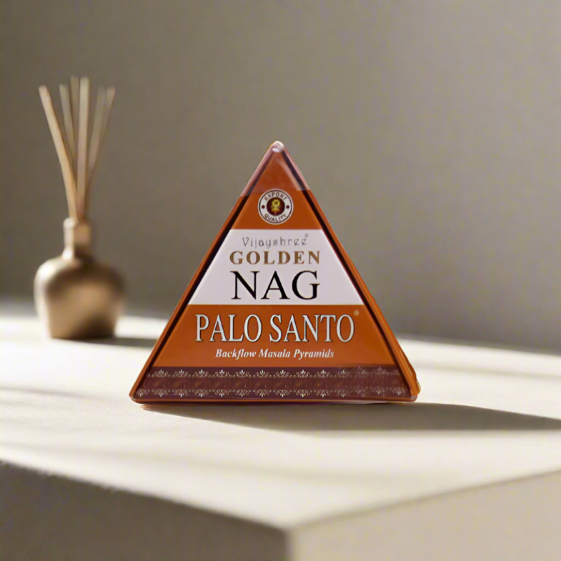 Magische Vijayshree Golden Nag Räucherkegel – Palo Santo