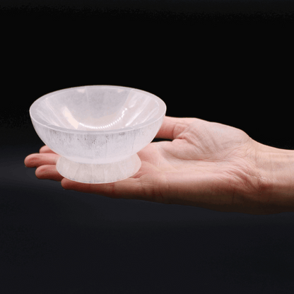 Schale aus Selenit (10 cm) – Energetische Reinigung